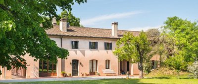 magnificent-villa-for-sale-in-veneto100