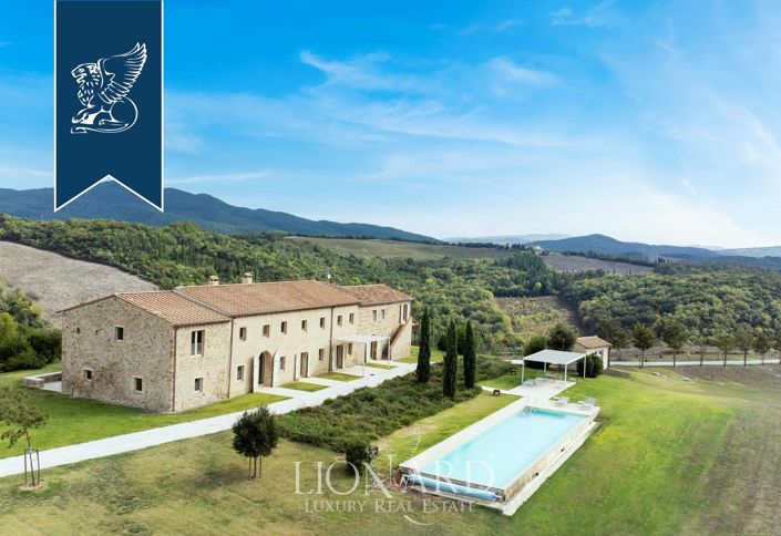 Image No.1-Ferme de 5 chambres à vendre à Volterra