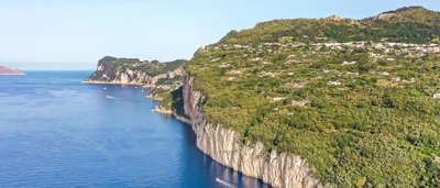 luxury-villa-for-sale-in-capri55