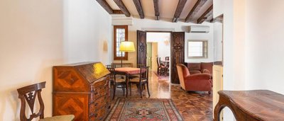 charming-apartment-for-sale-in-venice0