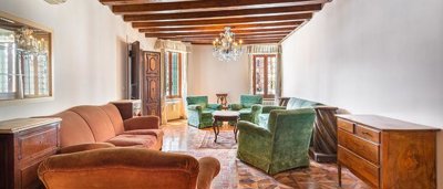 charming-apartment-for-sale-in-venice4