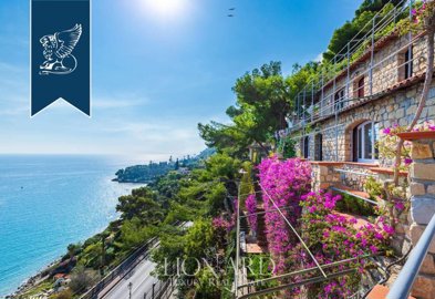 1 - Bordighera, Property