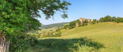 magnificent-castle-for-sale-in-emilia-romania