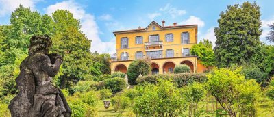 exclusive-villa-in-lombardia18