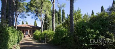 2074746villa-lusso-siena