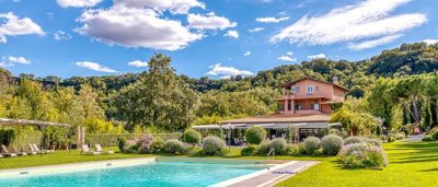 luxury-country-house-for-sale-near-rome48