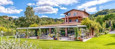 luxury-country-house-for-sale-near-rome50