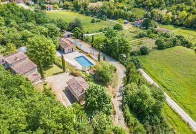 villa-toscana-drone-1edit