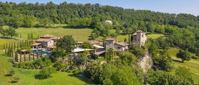 castle-for-sale-in-emilia-romagna16