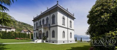 1580937villa-lago-maggiore