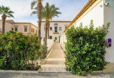 exclusive-hotel-for-sale-in-sicily91xxl