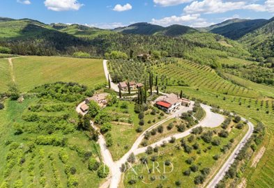 meravigliosa-villa-toscana-in-vendita-nel-chi