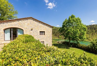 meravigliosa-villa-toscana-in-vendita-nel-chi