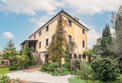 splendida-villa-vicino-siena79