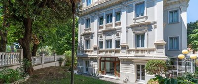 prestigious-hotel-near-rome-for-sale82