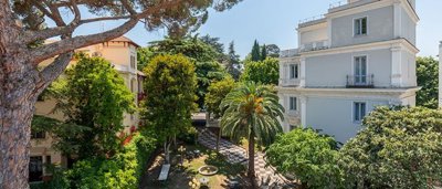 prestigious-hotel-near-rome-for-sale68