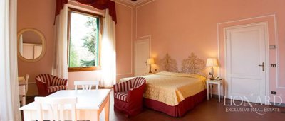 149354villa-liberty-firenze