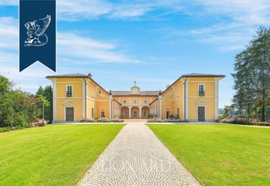 1 - Casteggio, Property