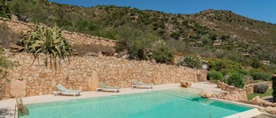 charming-villa-in-sardinia-for-sale35