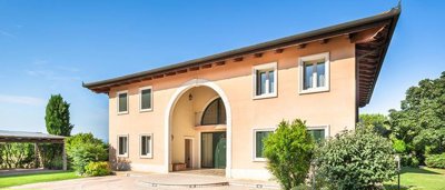 luxury-villa-in-veneto-for-sale71