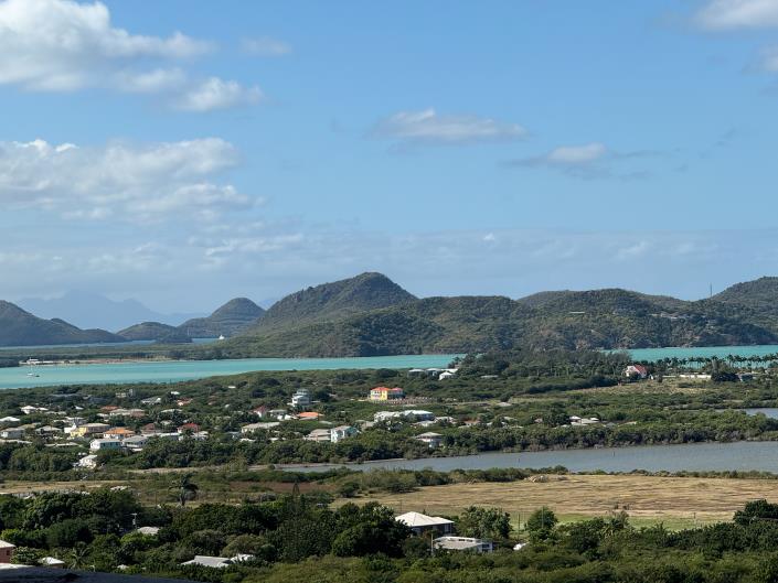 Image No.1-Maison / Villa de 3 chambres à vendre à Dickenson Bay