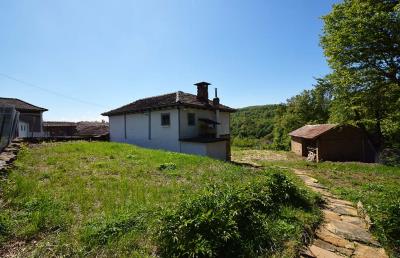 mowlem-bulgaria-pay-monthly-spantsi-sierra-house-2_53689255981_o