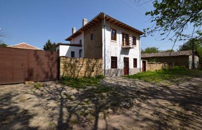 ruse-mowlem-bulgaria-pay-monthly-stefan-stambolovo-legend-house-2_53658289364_o