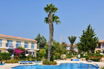 paradise-gardens-kato-paphos-scaled