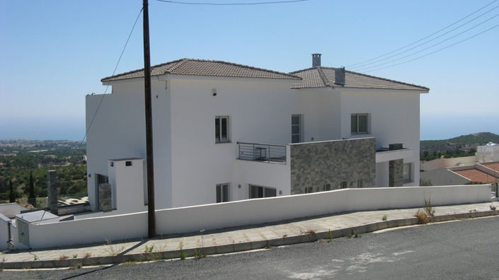 Image No.1-4 Bed House for sale