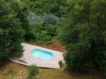 3--Borgo-Puccini---Pool-from-above