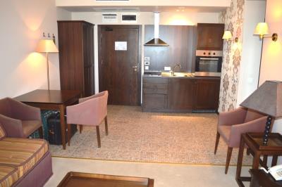 sunny-beach-bulgaria-1-bedroom-apartment-royal-beach-barcelo-WH4PQ80P0PSP5A8a