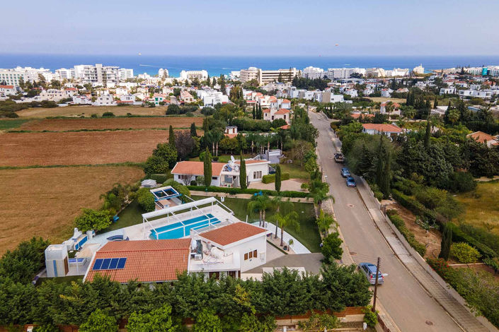 Image No.1-Bungalow de 4 chambres à vendre à Protaras