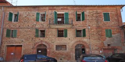 House_For_Sale_With_Garden_In_Torrita_Di_Siena--14-