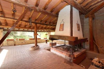 Castelmuzi_Stone_Built_Farmhous_To_Restore_For_Sale--5-