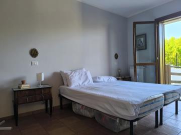 Castelmuzio_2_bedrooms_apartment_with_garden_for_sale--1-