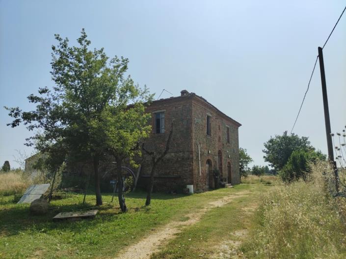 Image No.1-Ferme de 6 chambres à vendre à Sinalunga