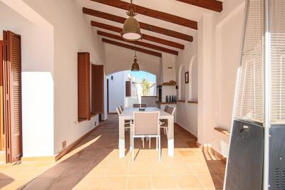 Beautiful-south-facing-frontline-golf-3-bed-2-bath-alcor-villa-on-El-Valle-Golf-Resort-40